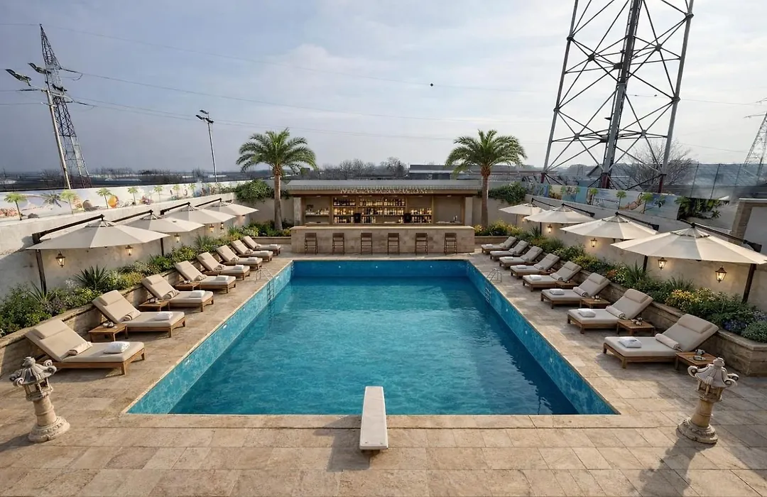 Hotel Imperium&Pool-1