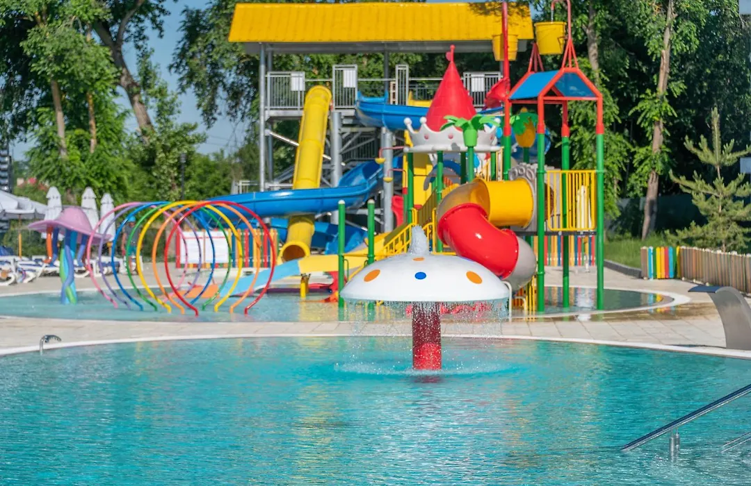 Mera Holiday Resort-1