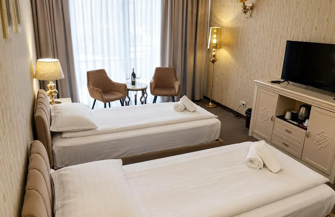 Hotel Carpathia-1