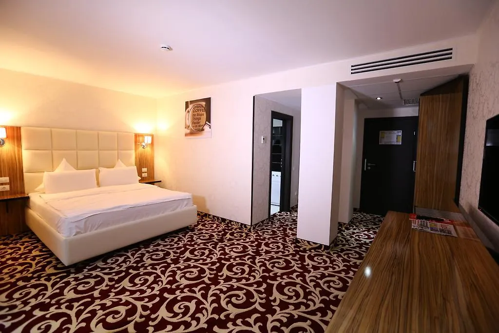 Hotel Articus-1