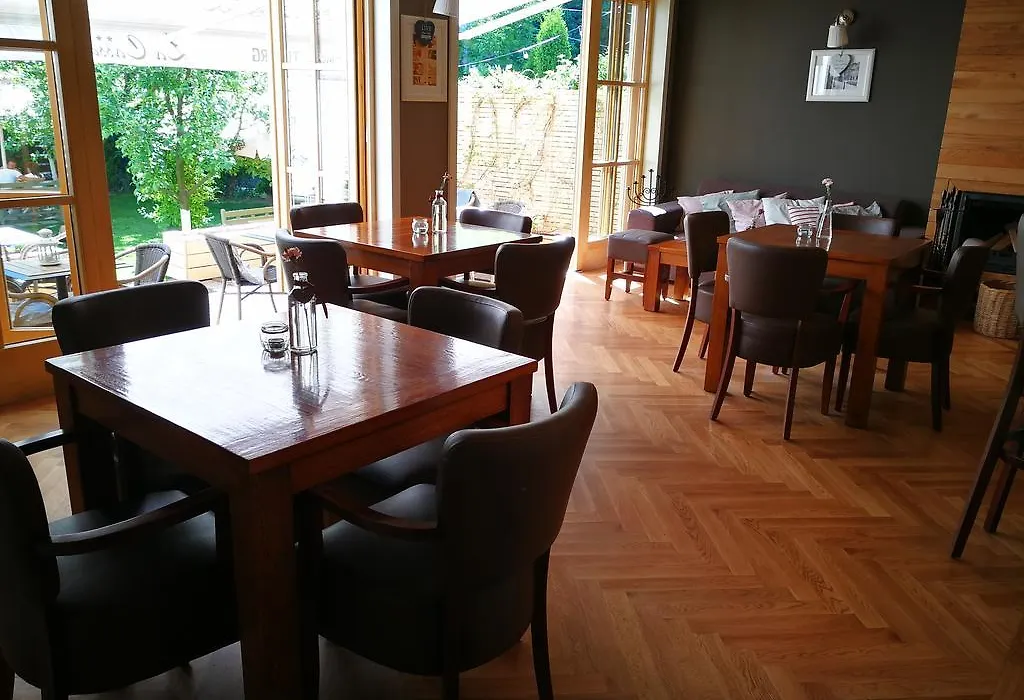 Pensiune Restaurant La Cassa-1