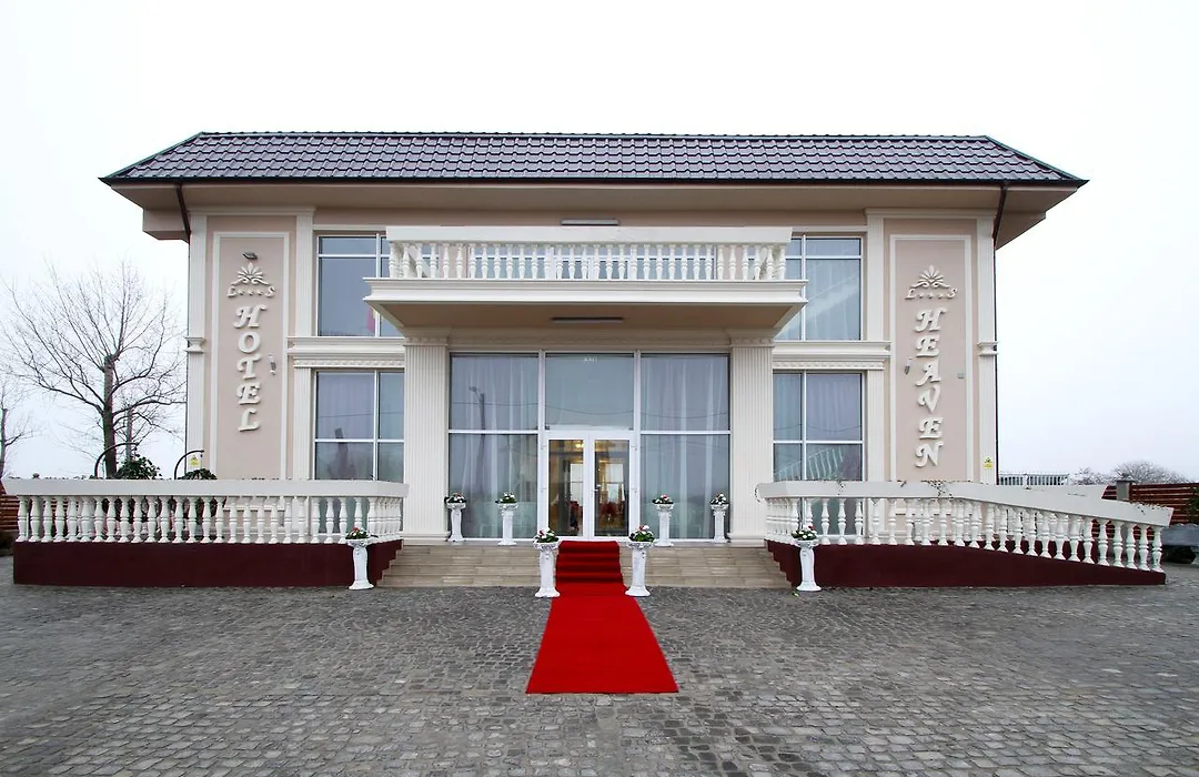 Hotel Heaven-1