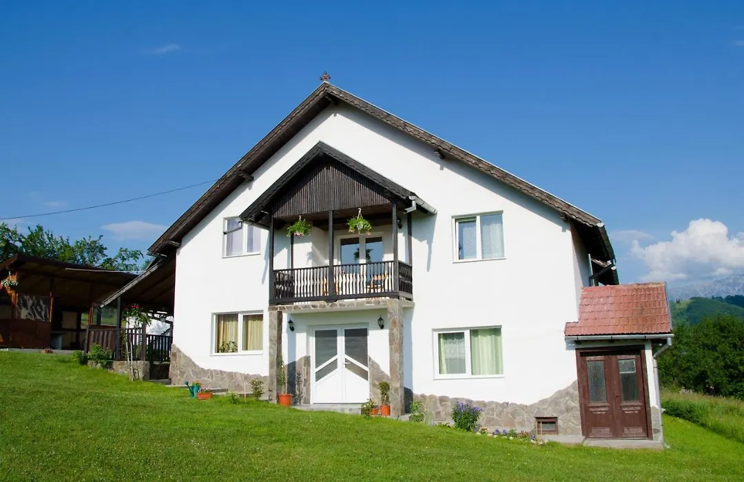 Casa Elena-1