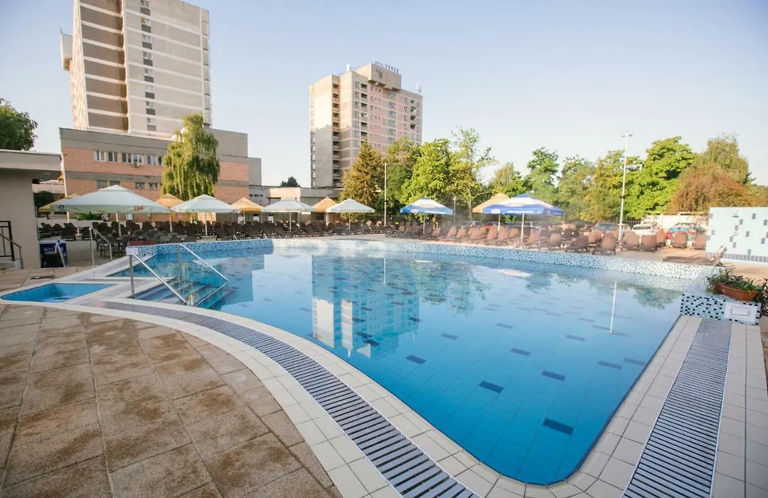 Hotel Poienița-1