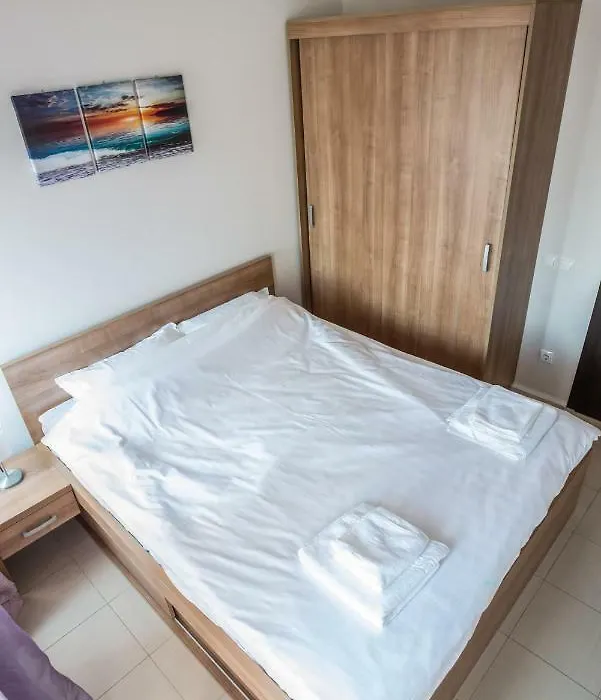 Neptun Blue Apartament-1