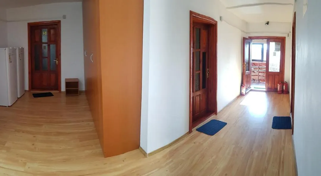 Casa Maxim-1