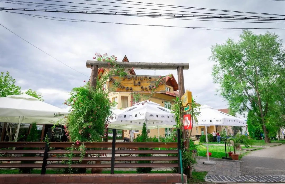 La Pădure Pensiune-Restaurant-1
