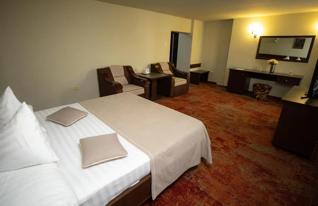Hotel Select Slobozia-1