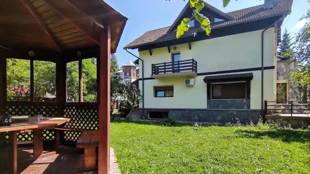 Villa Moon-1