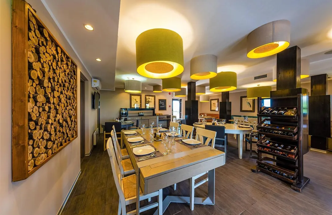 Delta Boutique & Carmen Silva Resort-1