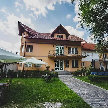 La Pădure Pensiune-Restaurant-3
