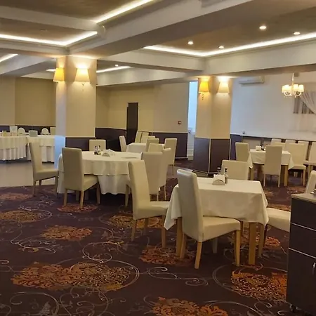 Hotel Story-3