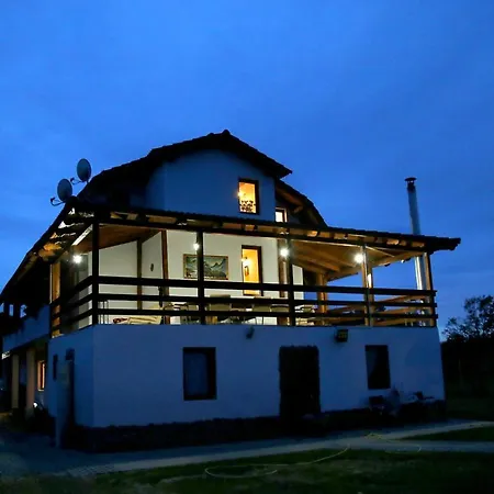 Vila Tadi-3