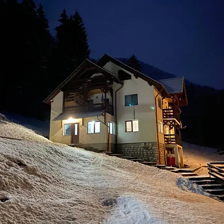 Cabana Caprioara - Piatra Craiului-2