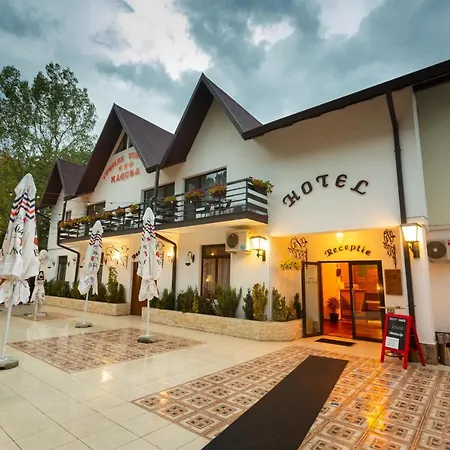 Hotel Complex Turistic Magura-3