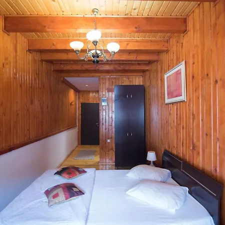Casa Domneasca-2