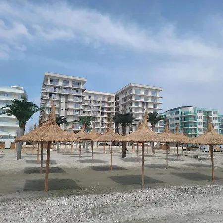 Beach Residence 10 metri pana la plaja-2