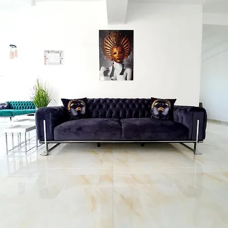 Zeth House-2