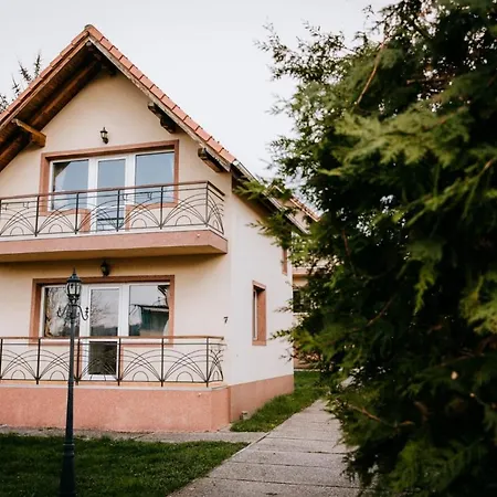 Hotel,Villas & Events Bran-2