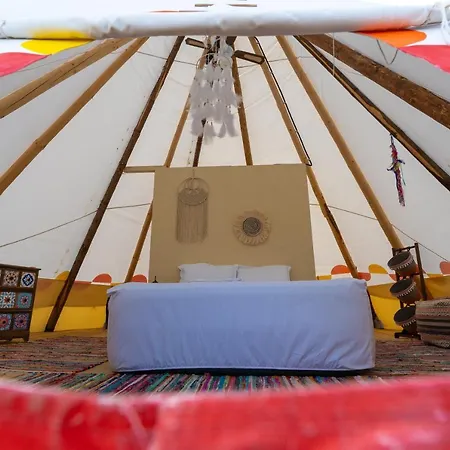 Teepee Corbu-3