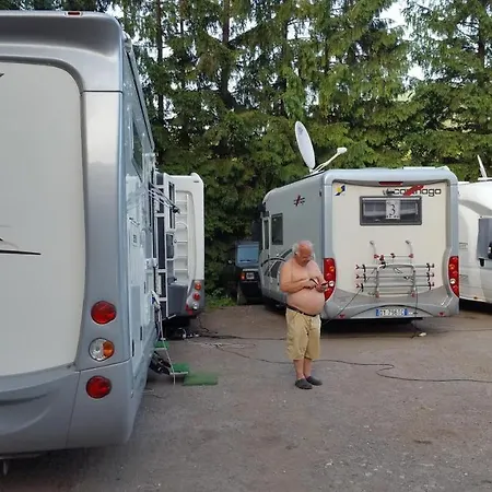 camping aviator, numai TEREN, campare pentru rulote autorulote PERSONALE, Campingul nu are rulote !!! Busteni-2