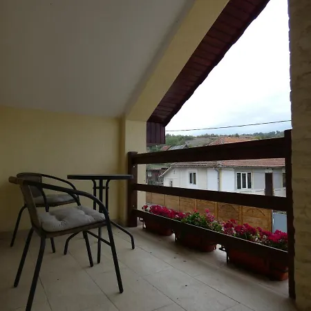 Pensiunea Claudia-3