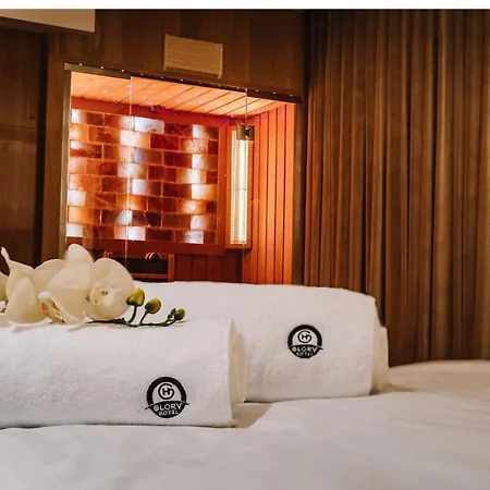 Hotel Glory-2