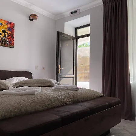 Maisonette Apartments-2