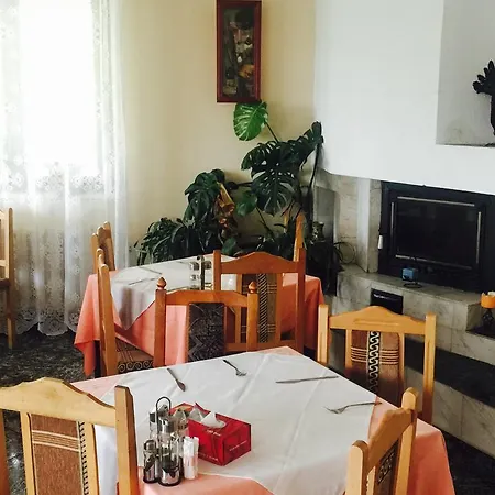 Pension Garofita-3