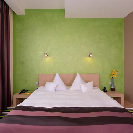 West City Hotel-3