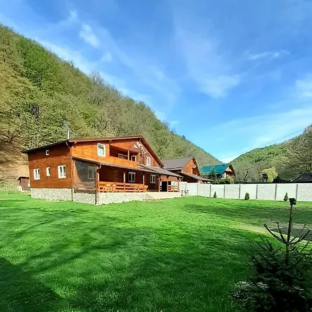 Pensiunea Valea Tonii-3