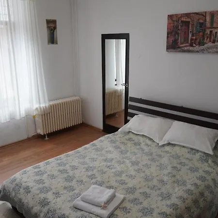 Casa Ferdinand-3