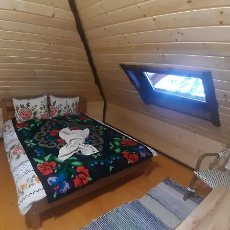 Căsuța din Povești - Vatra-3