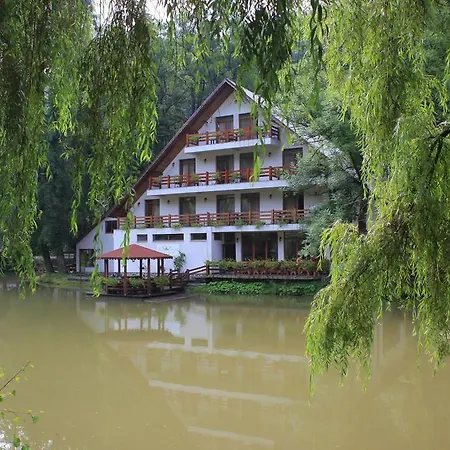 Guest house Lacul Linistit-2