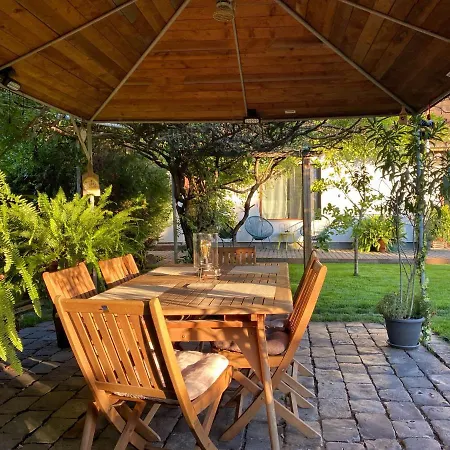 Garden House-2