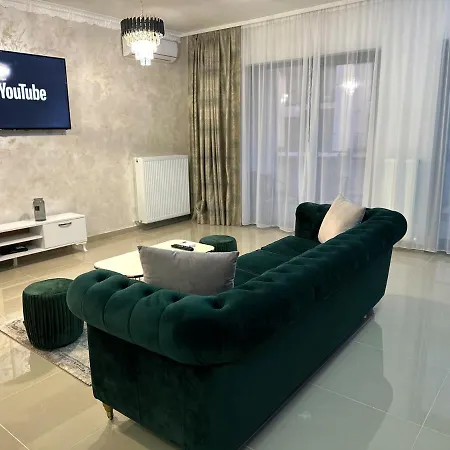Mrs Smart Luxury Apartament-3