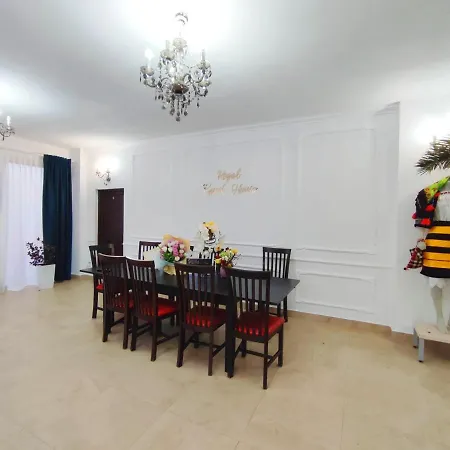 Regal Guest House-3