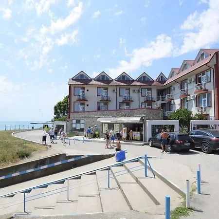 Vila Julia Costinesti-3