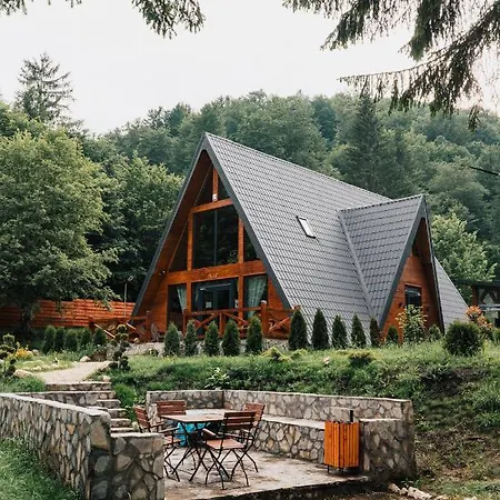 Campulung Chalet A Frame-3