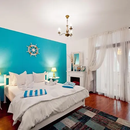 Boutique Apartments-3