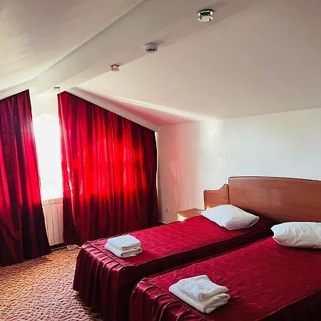Hotel Flora-2