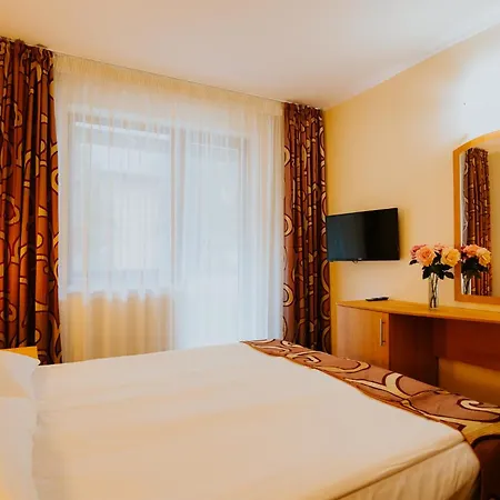 Hotel Tusnad-3