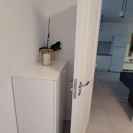 Cora Apartment-3