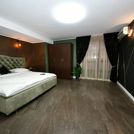 FLY - Regim Hotelier Galati-2