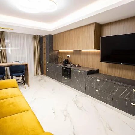 Deluxe Aparthotel MARWELL RESIDENCE-3