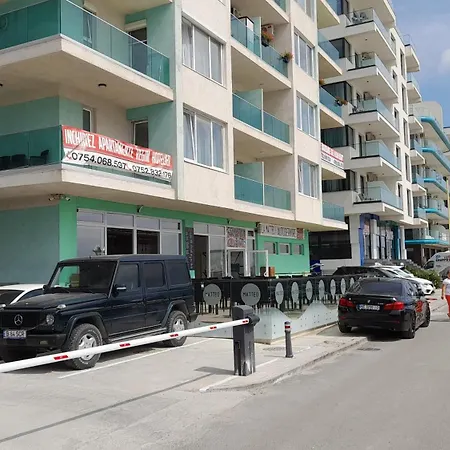 Ilinca Apart- Promenada Mamaia Nord-3