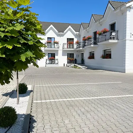 Krystal Boutique Mansion-3