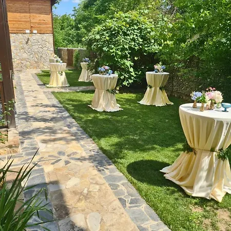 Felix Pension-2