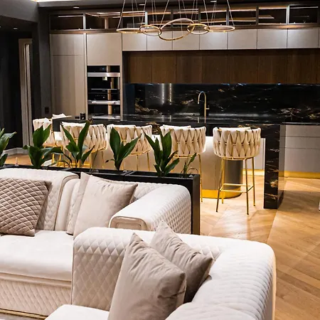 Deluxe Aparthotel MARWELL RESIDENCE-2