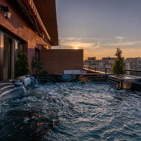 The Episode - Jacuzzi Penthouses-2